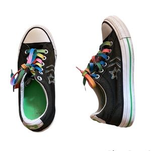 Converse All Star Chucks Shoes Womens Size 7
Canvas Lace Up Black Low Top